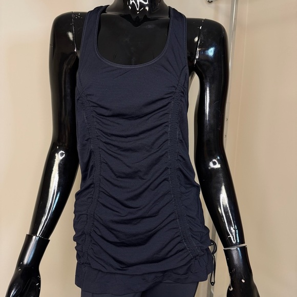 lululemon athletica Tops - Lululemon Scrunch Back Clinch Waistband Racerback Tank – Black Stripe, Size 6